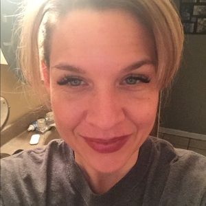 Meet your Posher, Misty